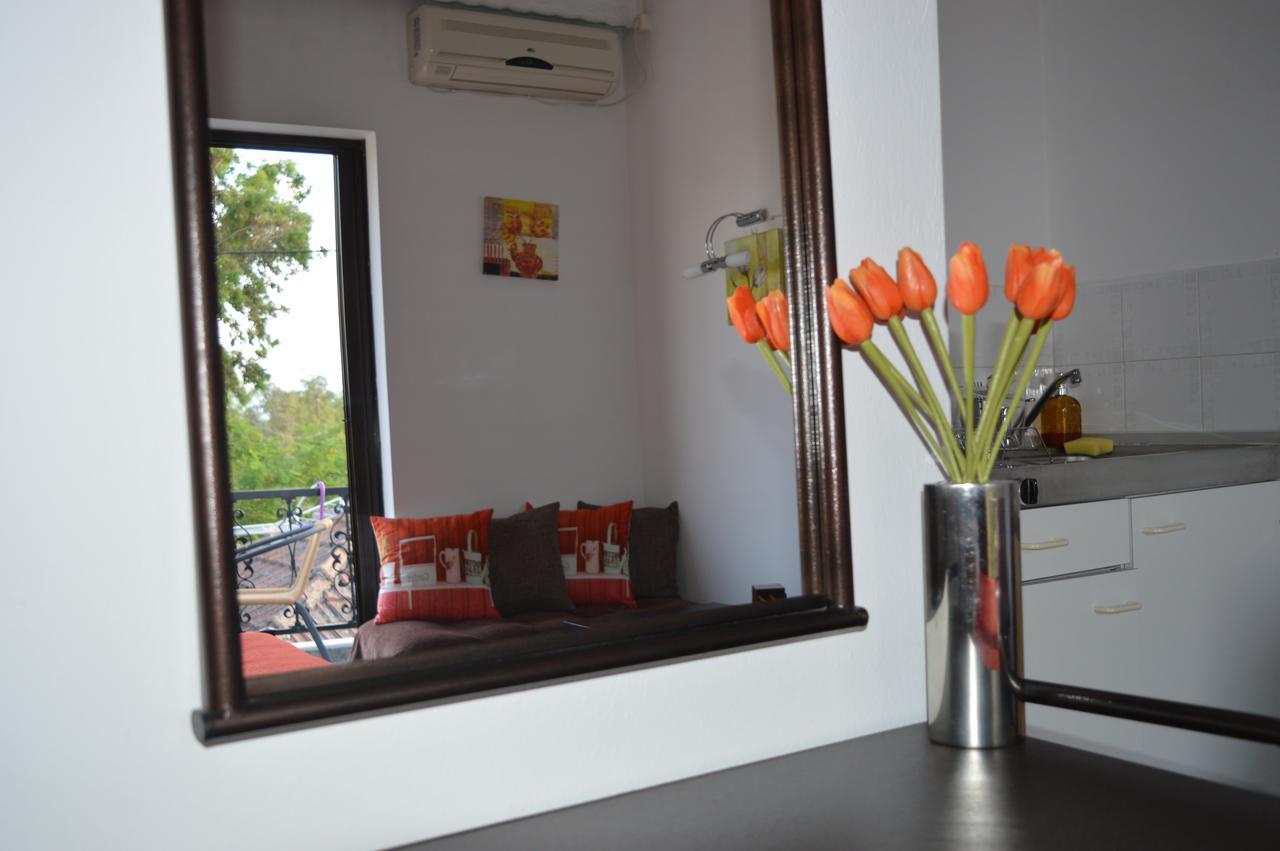 סקאלה קאלוניס Nancy Rooms מראה חיצוני תמונה